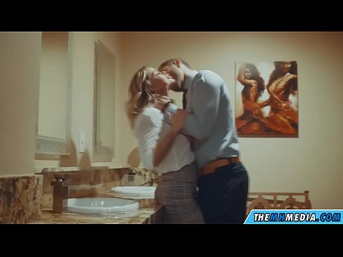 ❤️ Kiam belplena blondulo delogas vin en publika necesejo ❤️❌  Sekso ĉe ni % eo.sexygirlspics.ru% ❤